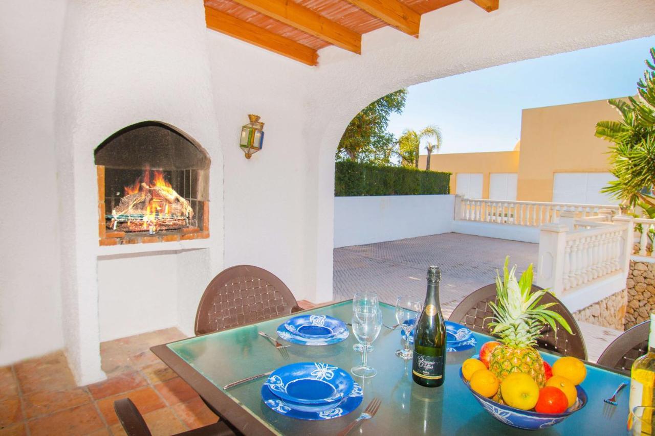 Villa Ibiza - Plusholidays Calpe Bagian luar foto