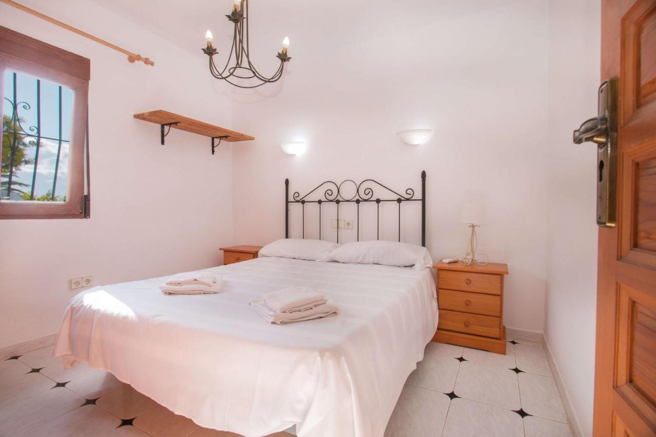 Villa Ibiza - Plusholidays Calpe Bagian luar foto